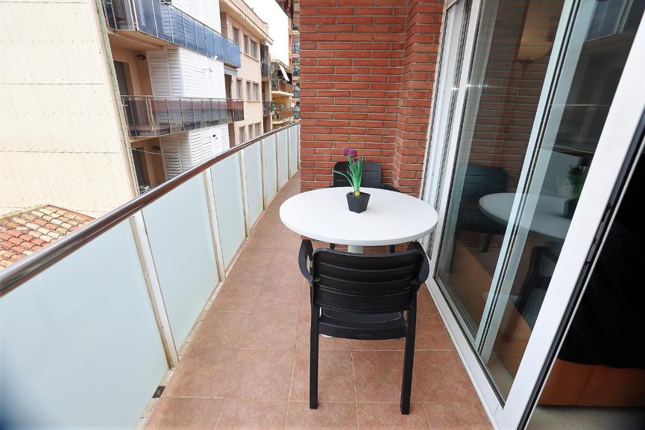 Apartamento Plaça Jardí Calafell Exterior foto